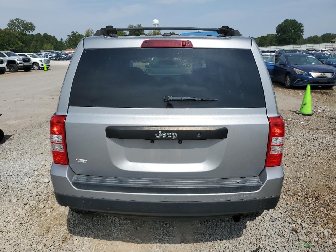 Vehicle/33539_06.jpg