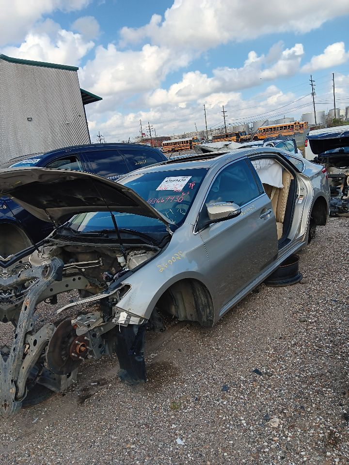 https://f005.backblazeb2.com/file/img-partshotlines-com/Inventory/EX754/Vehicle/34375_05.jpg