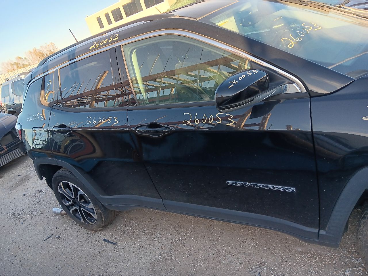 Vehicle/34741_06.jpg