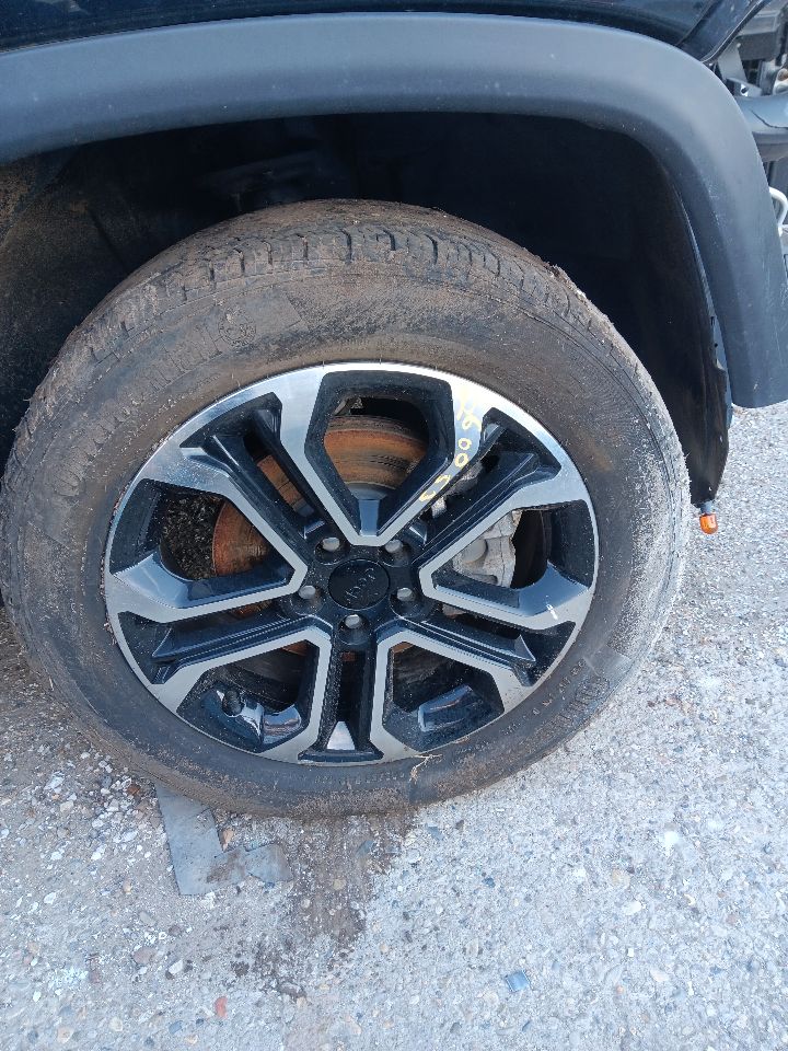 Vehicle/34741_09.jpg