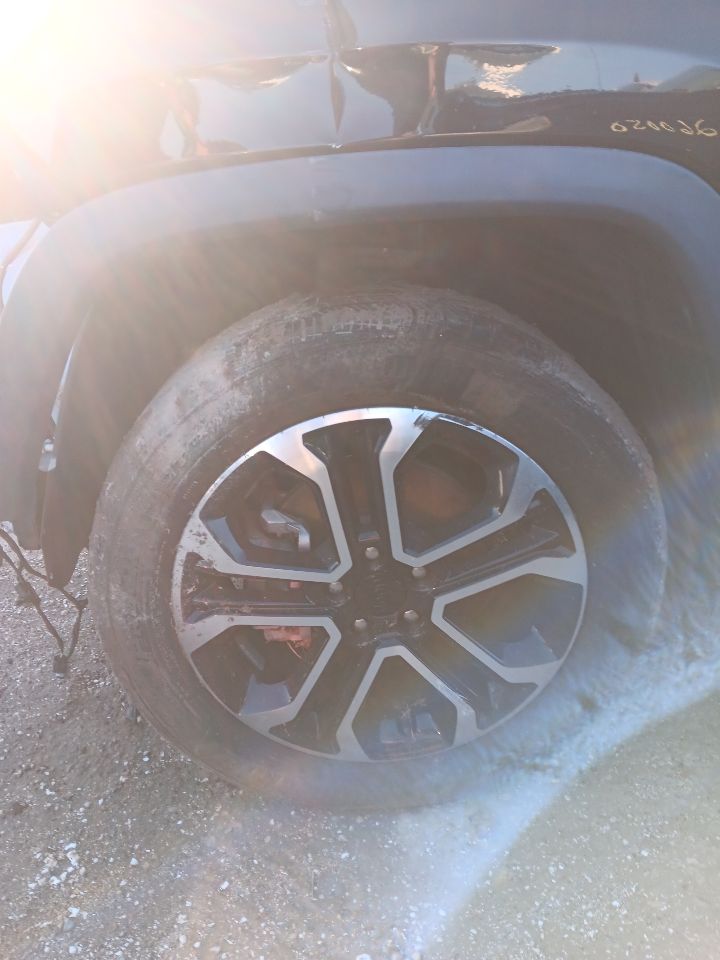 Vehicle/34741_10.jpg