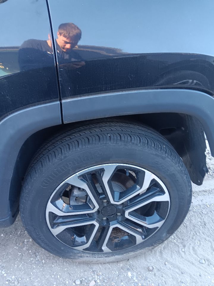 Vehicle/34741_11.jpg