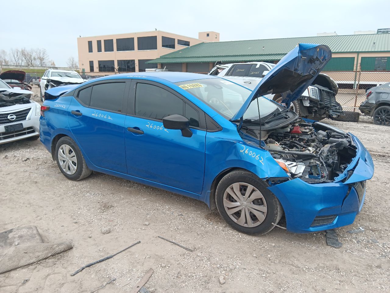 Vehicle/34812_04.jpg
