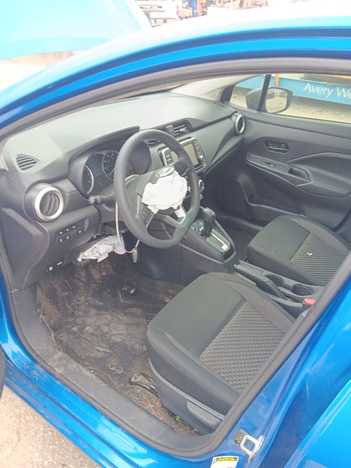 Vehicle/34812_09.jpg