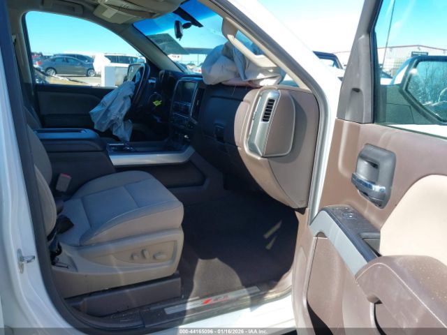 Vehicle/35103_05.jpg