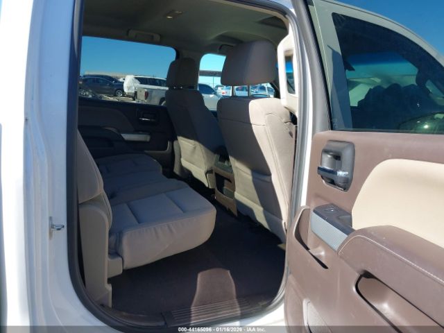 Vehicle/35103_08.jpg