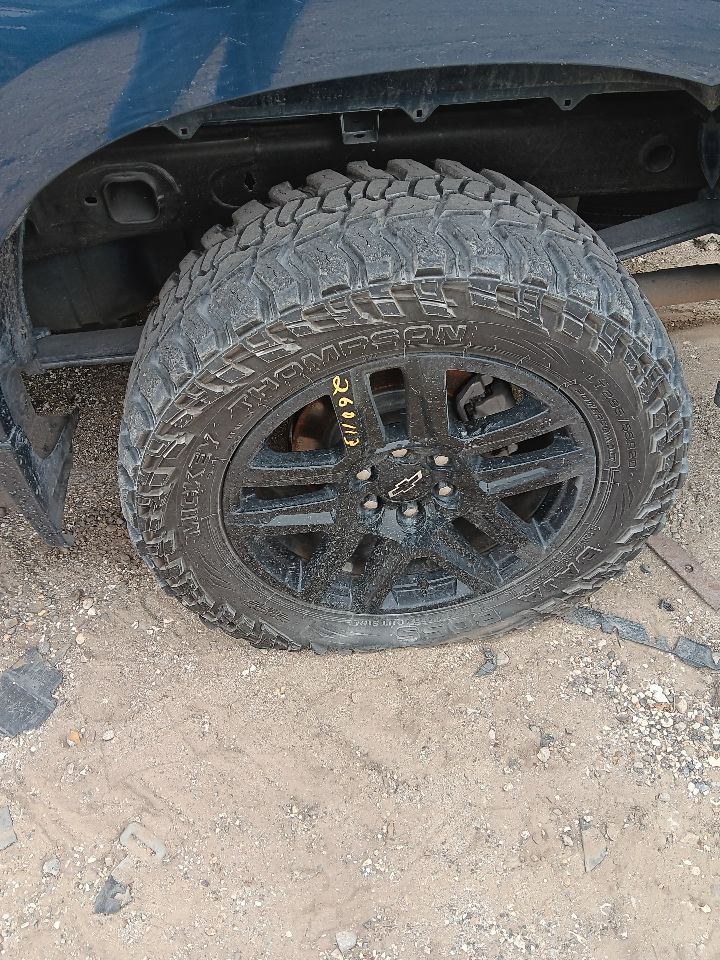 Vehicle/35312_10.jpg