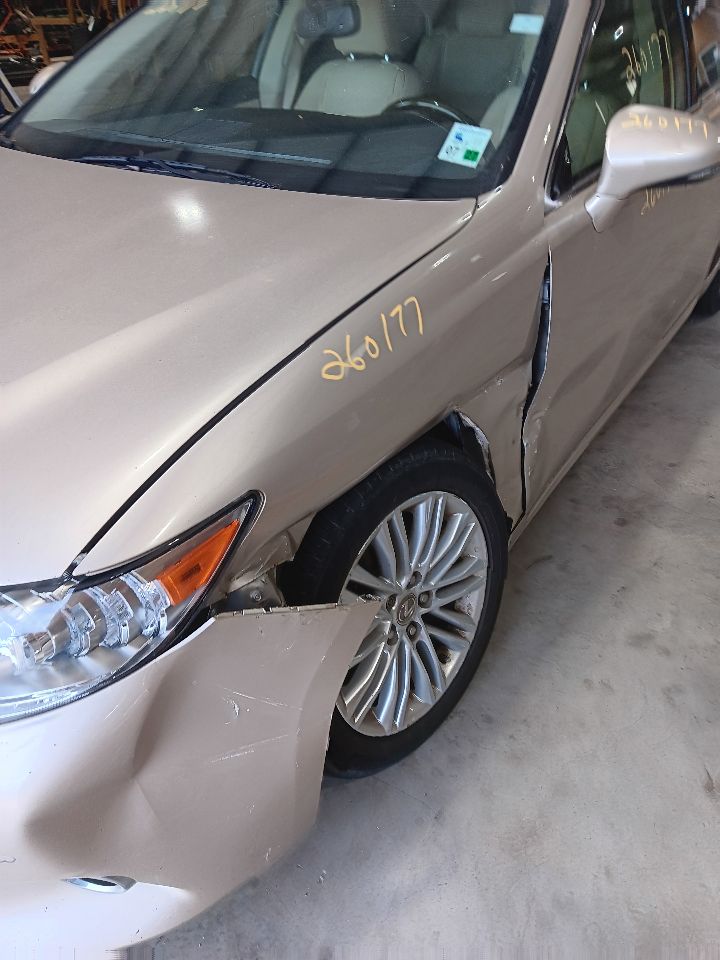 https://f005.backblazeb2.com/file/img-partshotlines-com/Inventory/EX754/Vehicle/35961_06.jpg