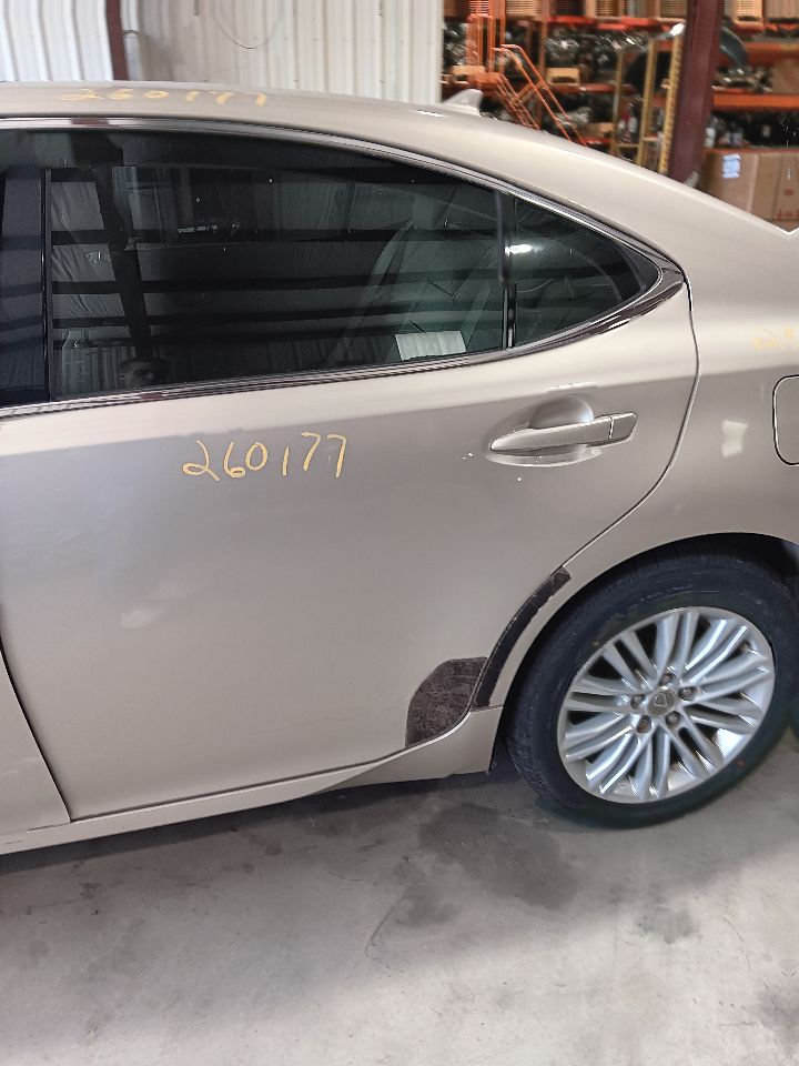 https://f005.backblazeb2.com/file/img-partshotlines-com/Inventory/EX754/Vehicle/35961_09.jpg