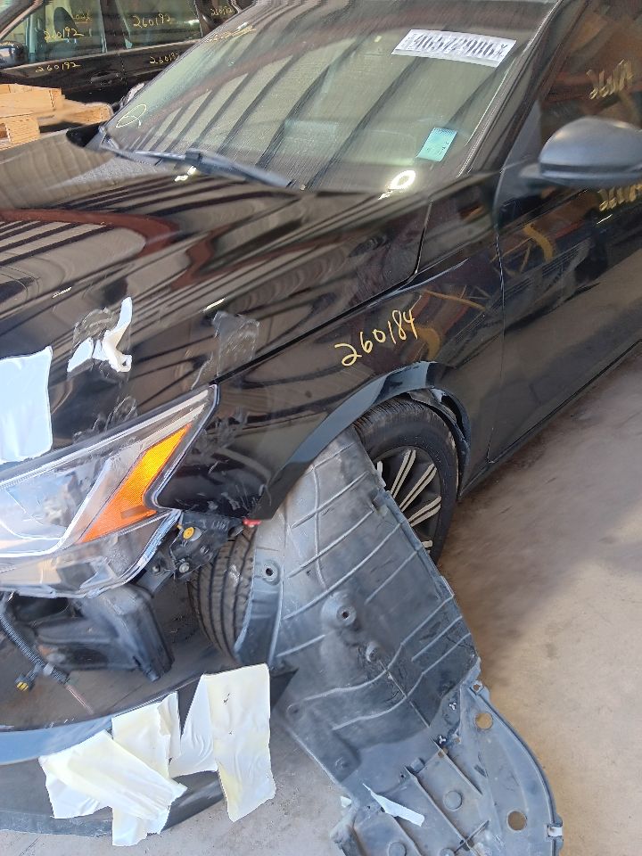 https://f005.backblazeb2.com/file/img-partshotlines-com/Inventory/EX754/Vehicle/35997_04.jpg