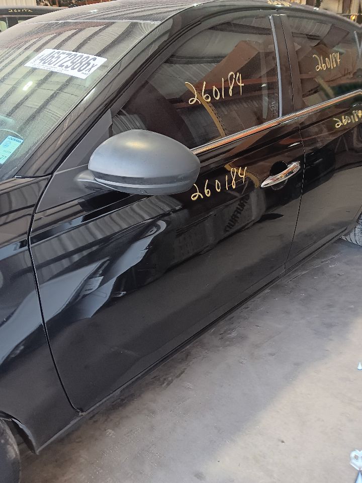 https://f005.backblazeb2.com/file/img-partshotlines-com/Inventory/EX754/Vehicle/35997_05.jpg
