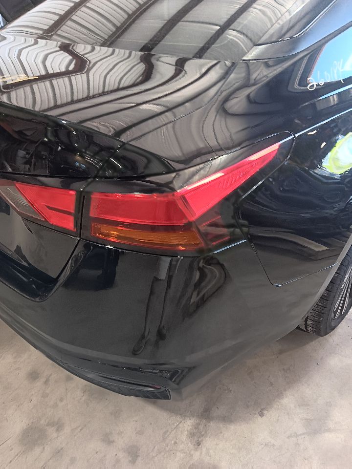https://f005.backblazeb2.com/file/img-partshotlines-com/Inventory/EX754/Vehicle/35997_11.jpg