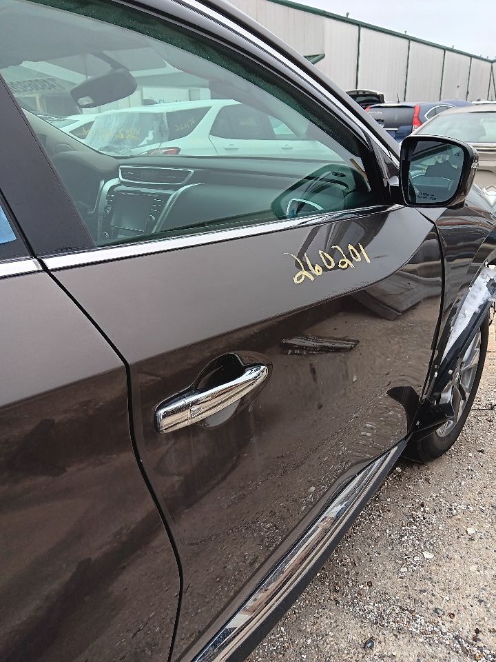 Vehicle/36169_09.jpg