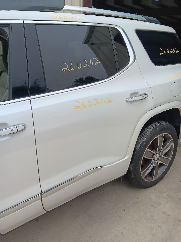 https://f005.backblazeb2.com/file/img-partshotlines-com/Inventory/EX754/Vehicle/36170_04.jpg