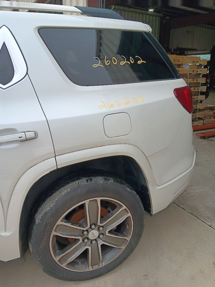 https://f005.backblazeb2.com/file/img-partshotlines-com/Inventory/EX754/Vehicle/36170_05.jpg