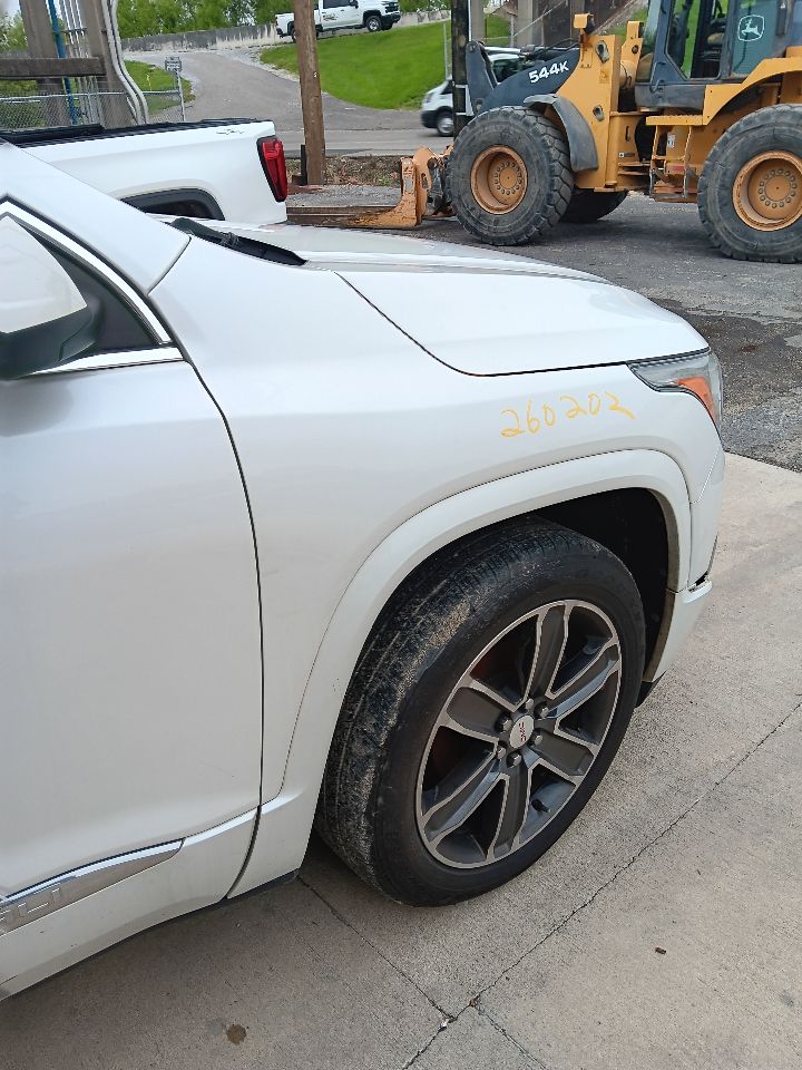 https://f005.backblazeb2.com/file/img-partshotlines-com/Inventory/EX754/Vehicle/36170_11.jpg