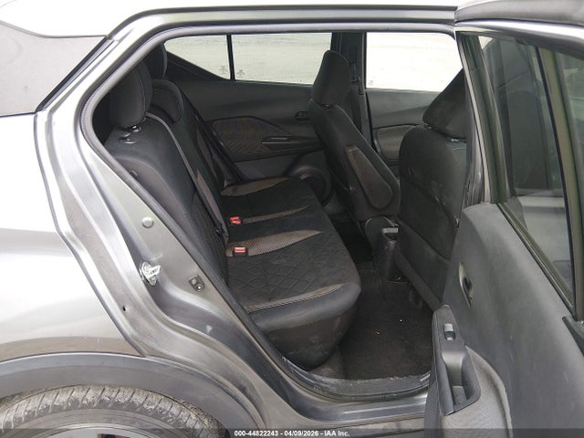 Vehicle/36295_08.jpg
