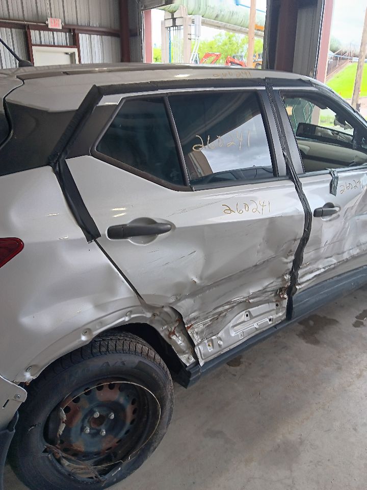 Vehicle/36520_08.jpg