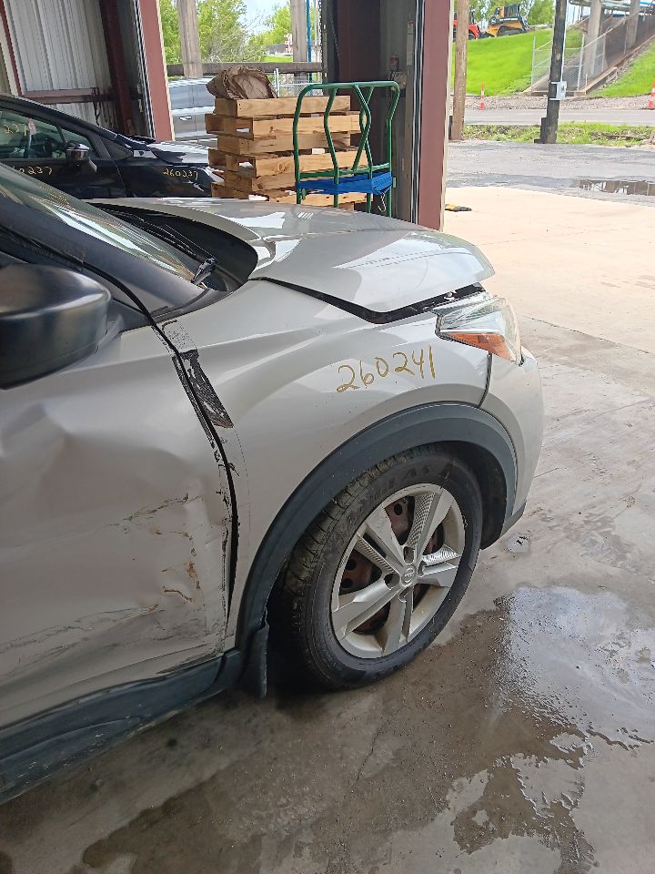 Vehicle/36520_10.jpg