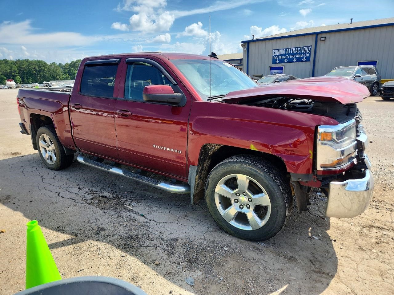 Vehicle/37130_04.jpg