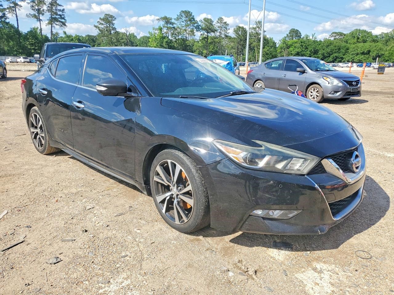 Vehicle/37132_04.jpg