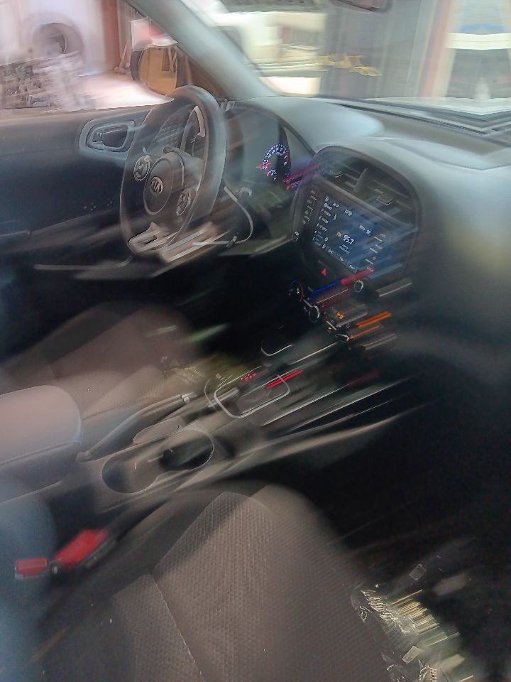 Vehicle/37157_11.jpg
