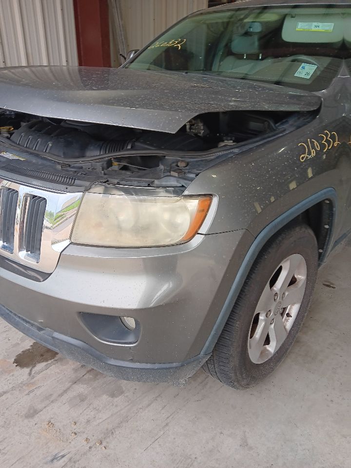 Vehicle/37158_03.jpg