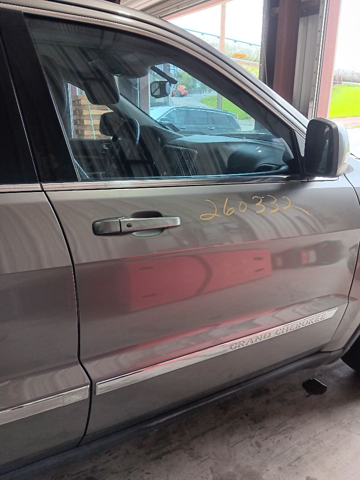 Vehicle/37158_12.jpg