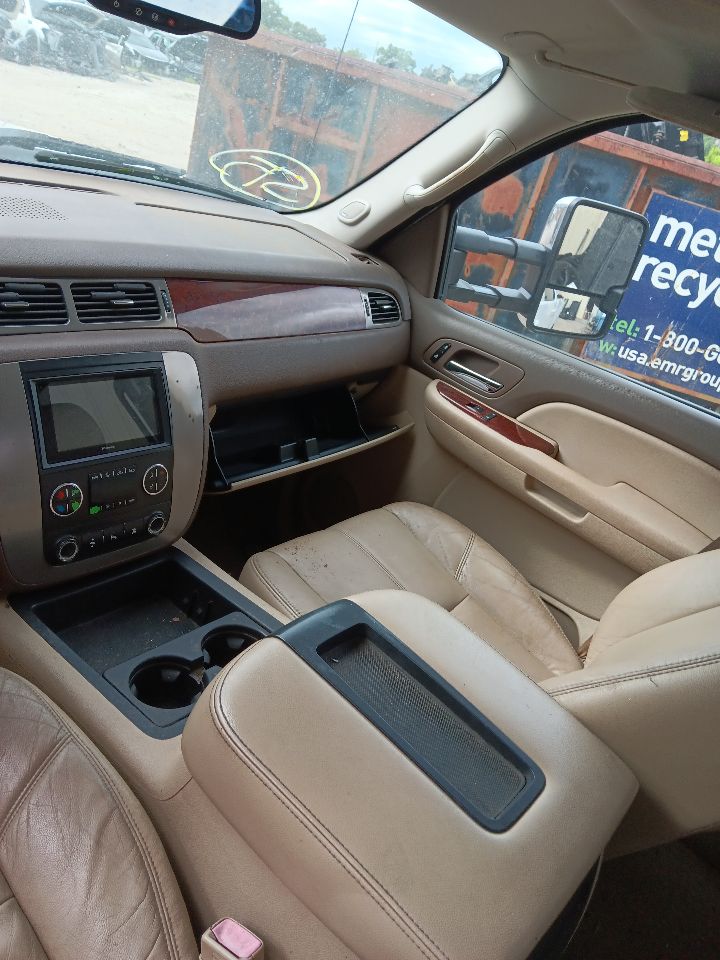 https://f005.backblazeb2.com/file/img-partshotlines-com/Inventory/EX754/Vehicle/37302_12.jpg