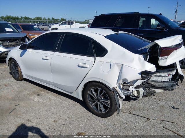 Vehicle/37304_03.jpg