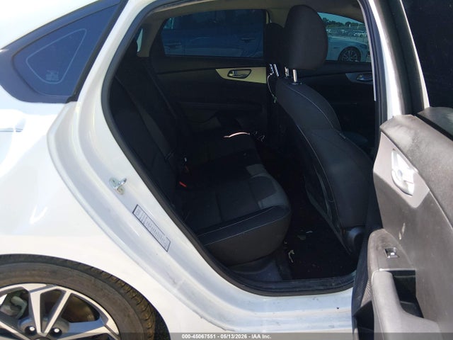 Vehicle/37304_08.jpg