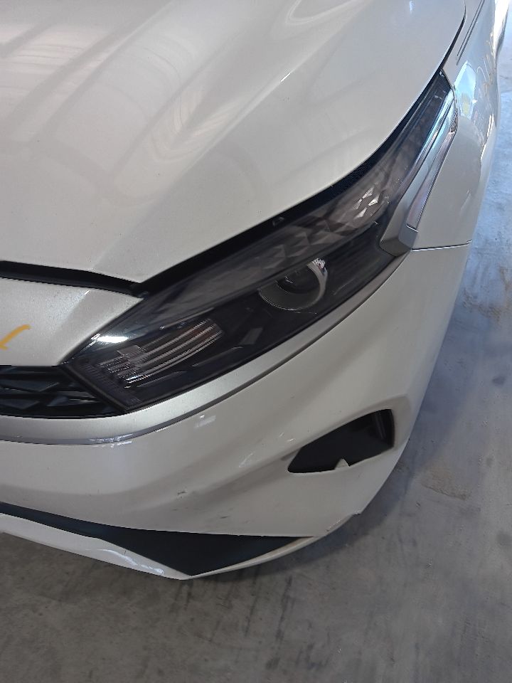 Vehicle/37304_12.jpg