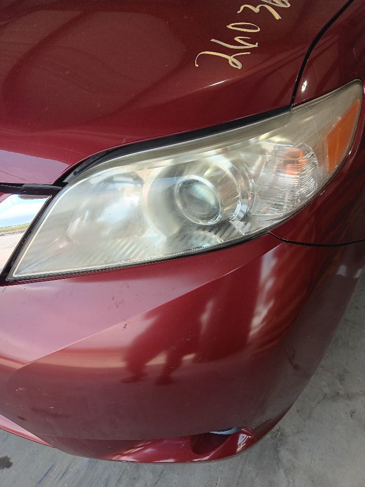 Vehicle/37379_03.jpg
