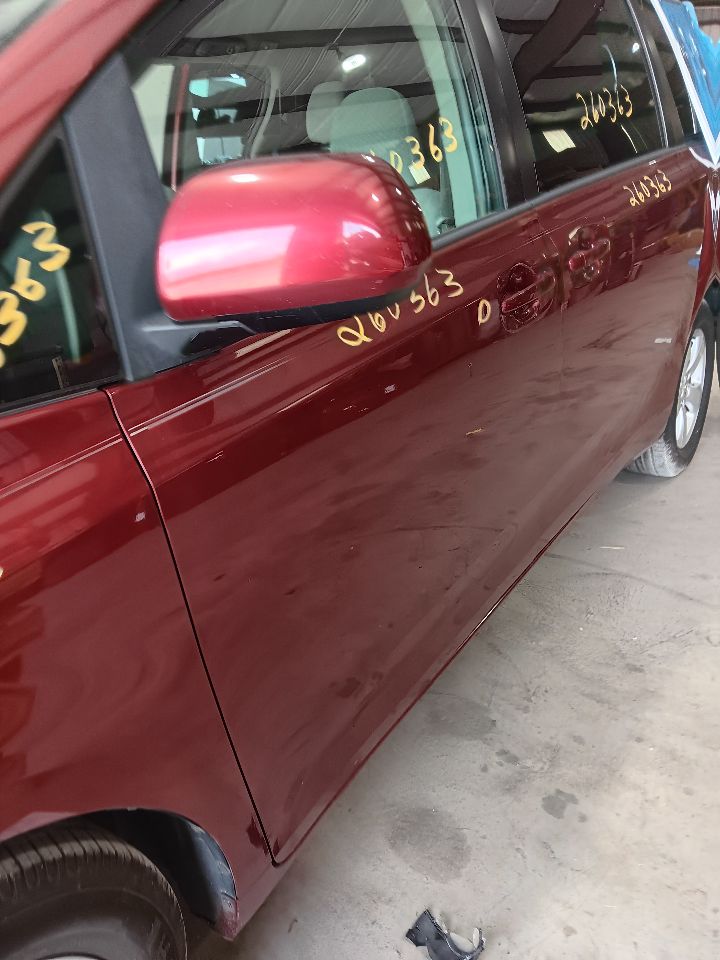 Vehicle/37379_06.jpg