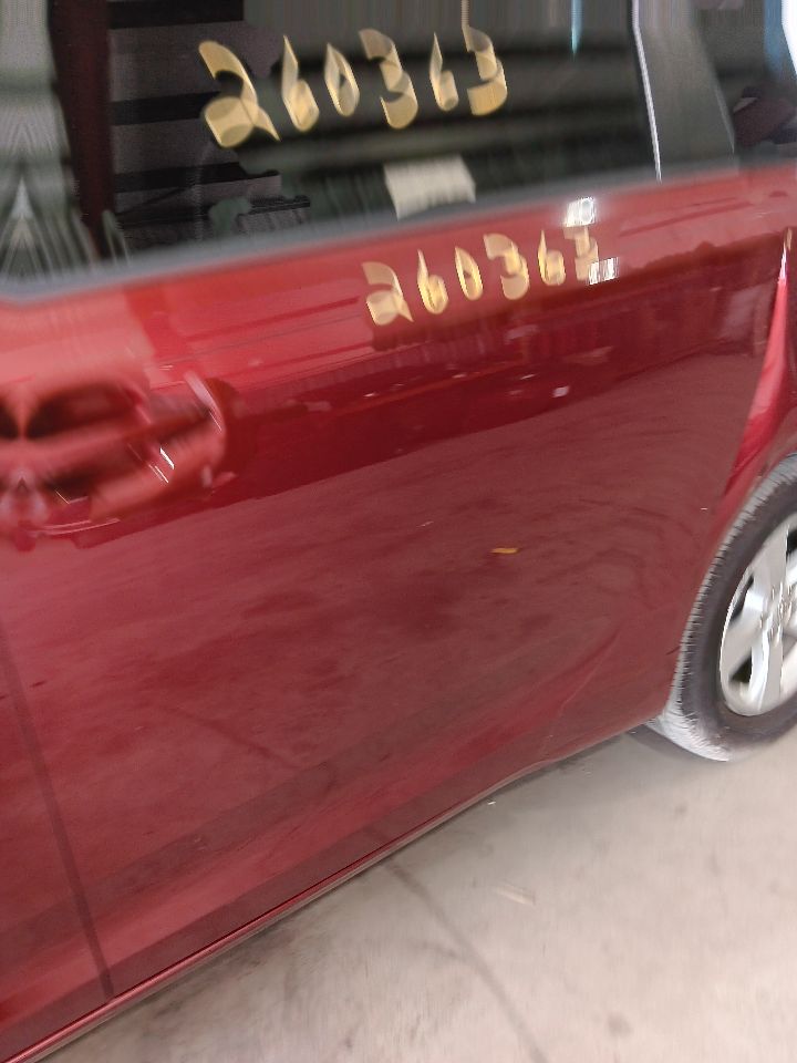 Vehicle/37379_07.jpg