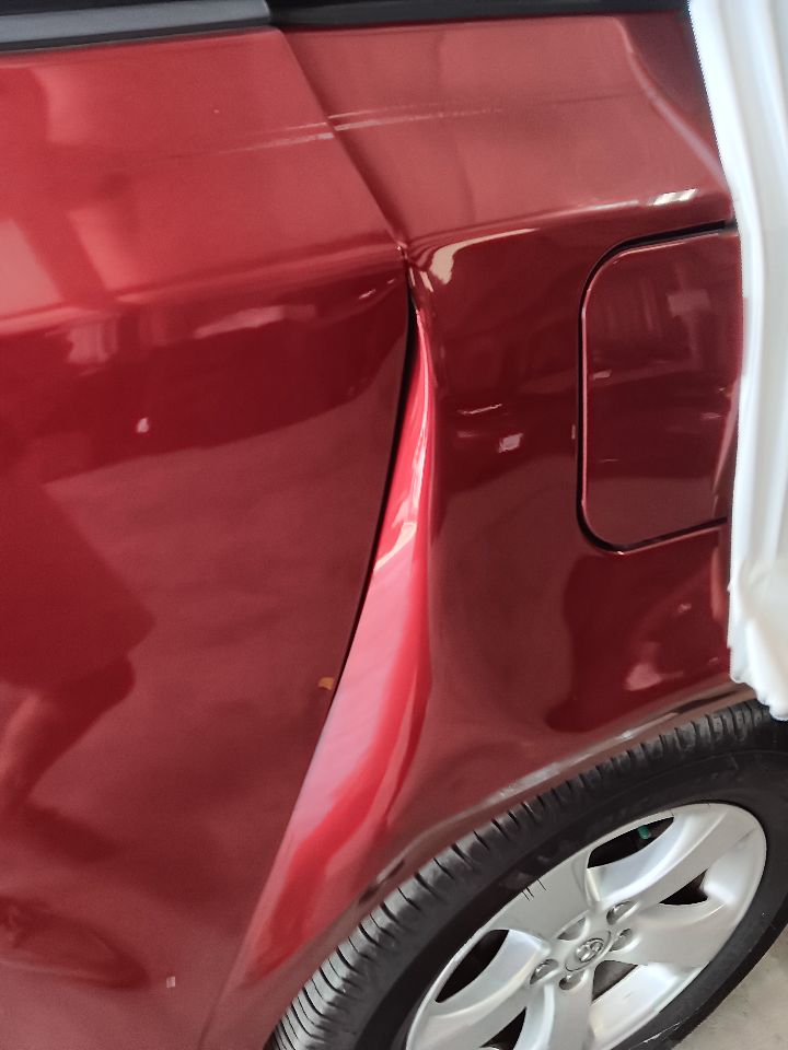 Vehicle/37379_08.jpg