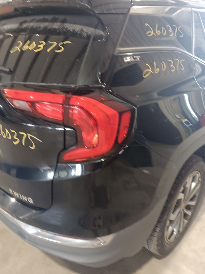 https://f005.backblazeb2.com/file/img-partshotlines-com/Inventory/EX754/Vehicle/37520_09.jpg