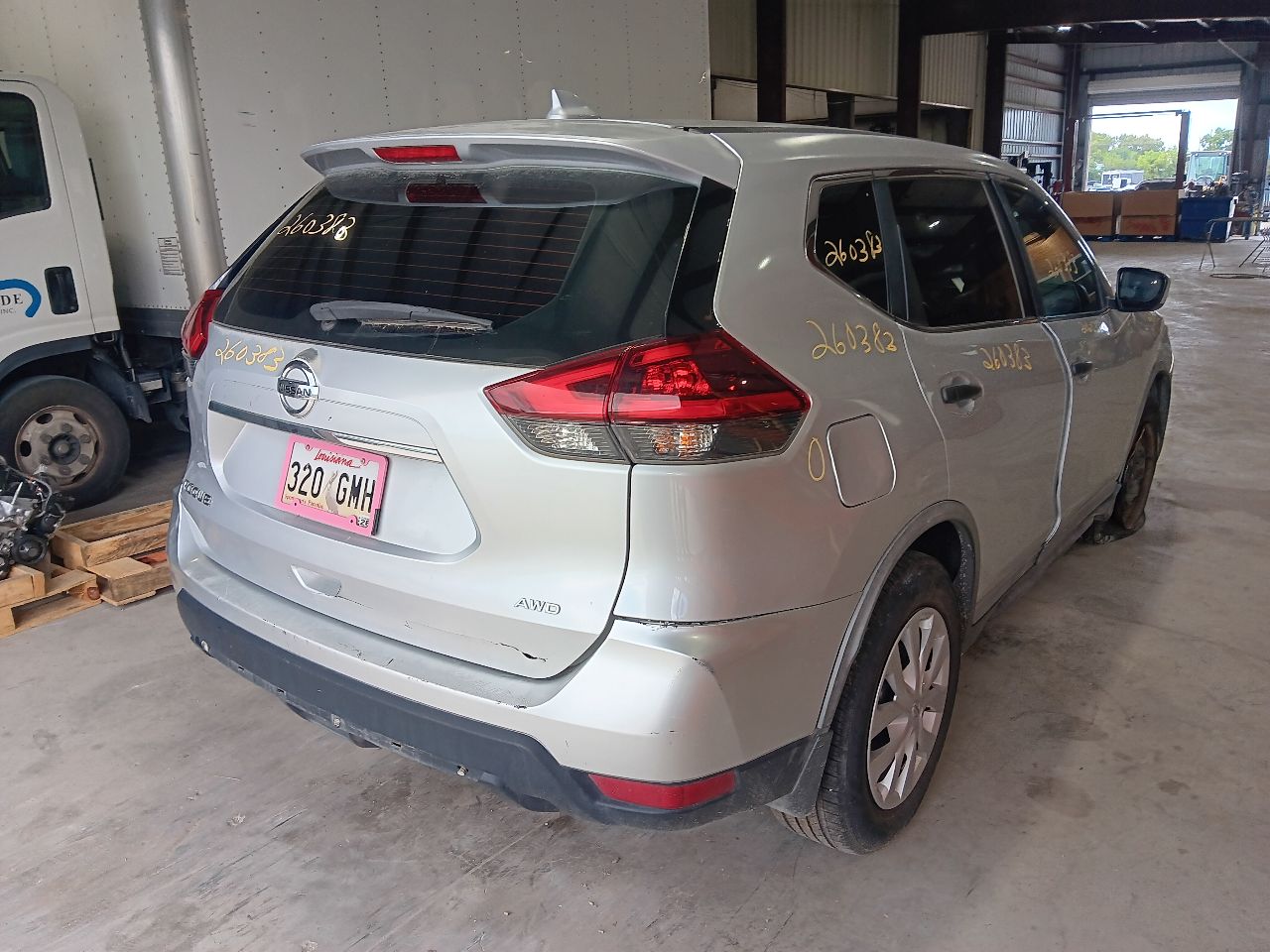 Vehicle/37533_08.jpg