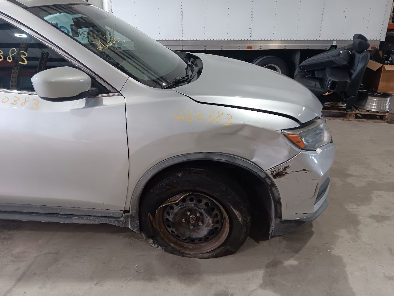 Vehicle/37533_11.jpg
