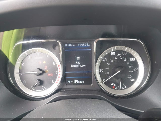 Vehicle/37644_07.jpg
