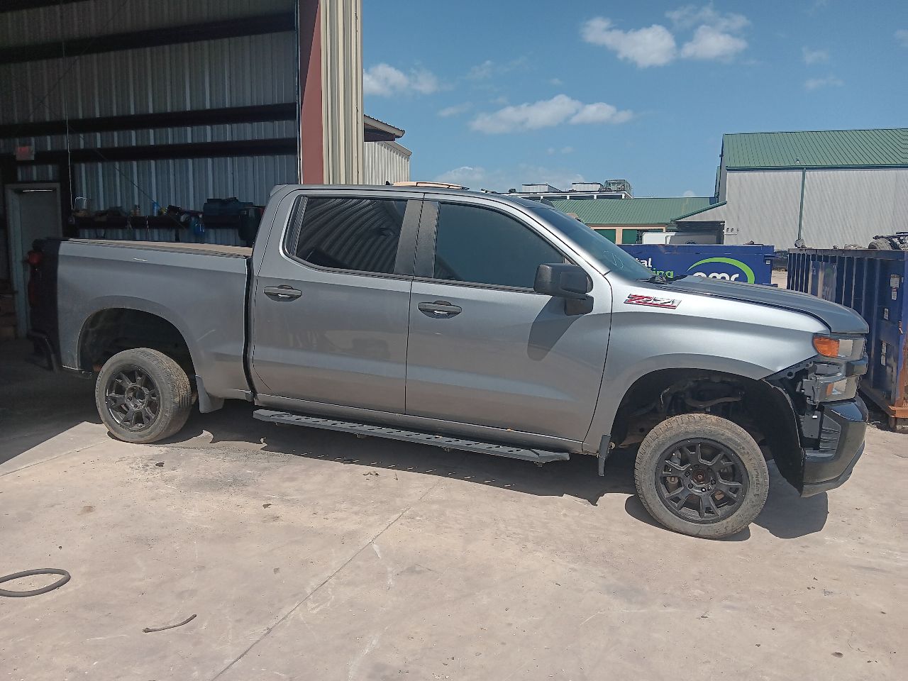 Vehicle/37659_06.jpg