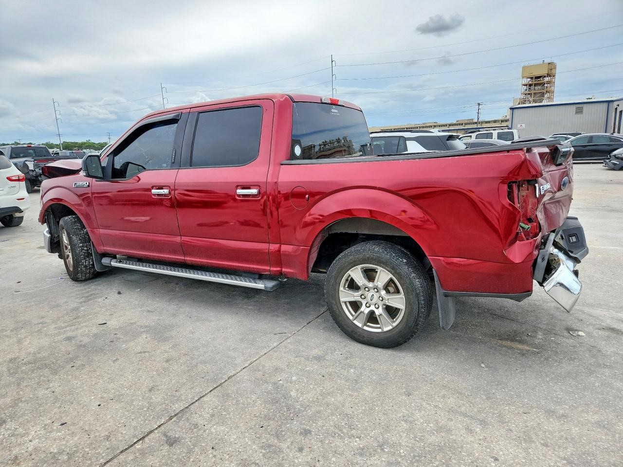 Vehicle/37681_02.jpg