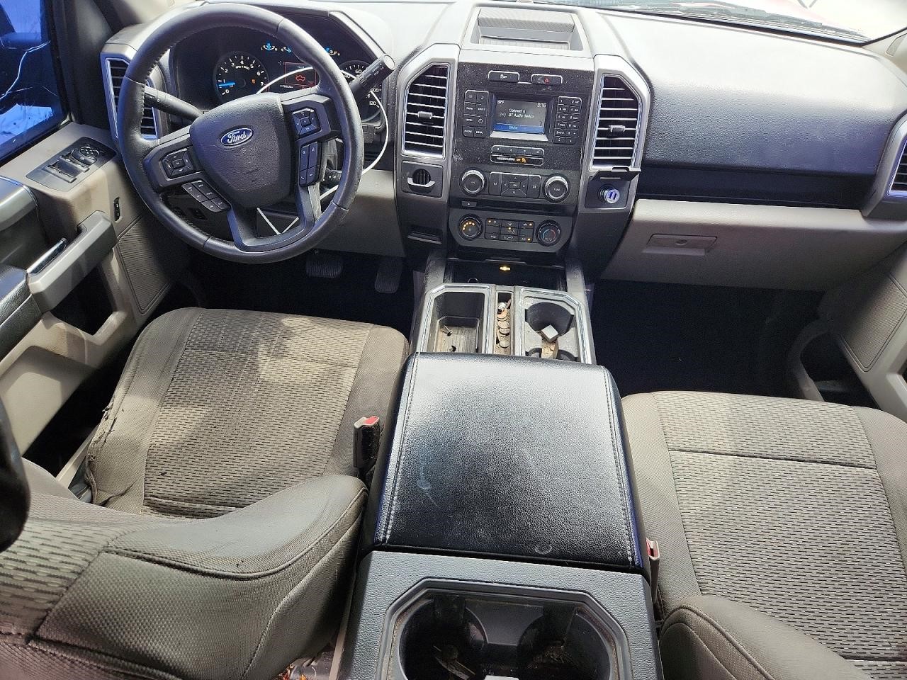 Vehicle/37681_08.jpg