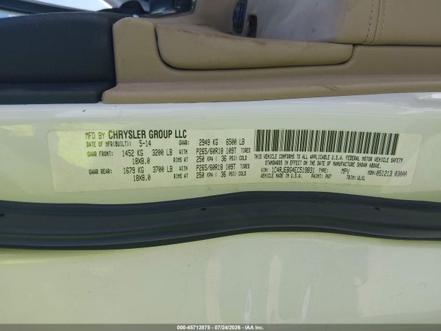 Vehicle/37824_09.jpg