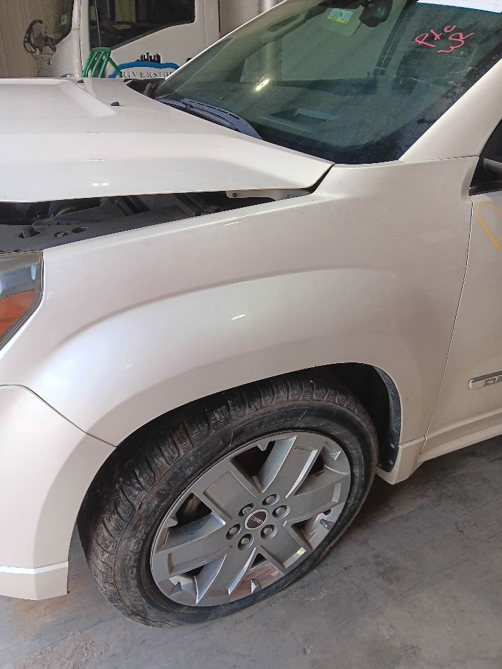 https://f005.backblazeb2.com/file/img-partshotlines-com/Inventory/EX754/Vehicle/38194_24.jpg