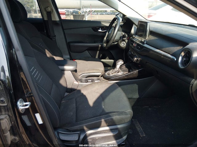 Vehicle/38410_05.jpg