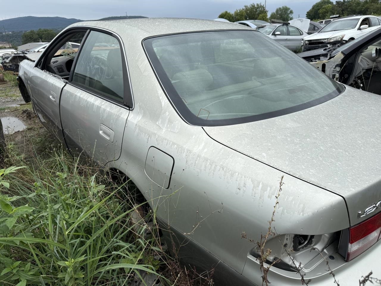 https://f005.backblazeb2.com/file/img-partshotlines-com/Inventory/EX767/Vehicle/3415_06.jpg
