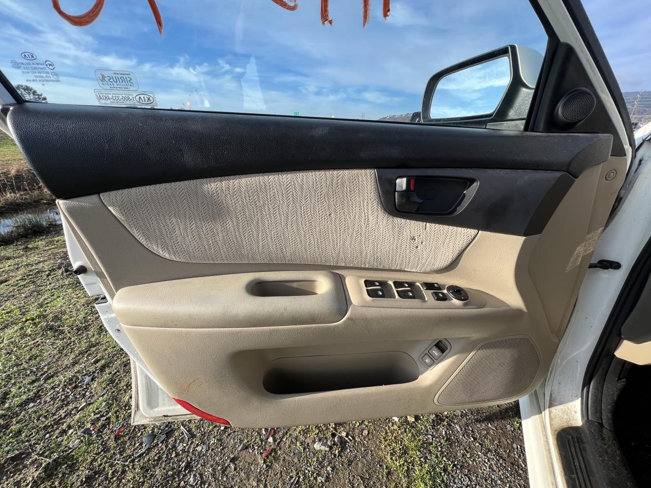 https://f005.backblazeb2.com/file/img-partshotlines-com/Inventory/EX767/Vehicle/7369_09.jpg