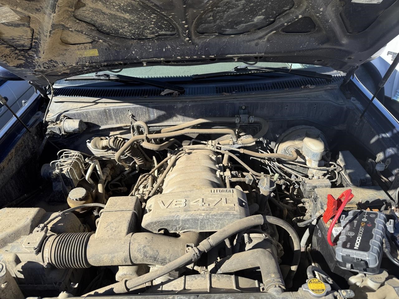 https://f005.backblazeb2.com/file/img-partshotlines-com/Inventory/EX767/Vehicle/8757_04.jpg