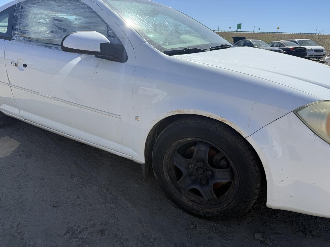 https://f005.backblazeb2.com/file/img-partshotlines-com/Inventory/EX767/Vehicle/8937_10.jpg